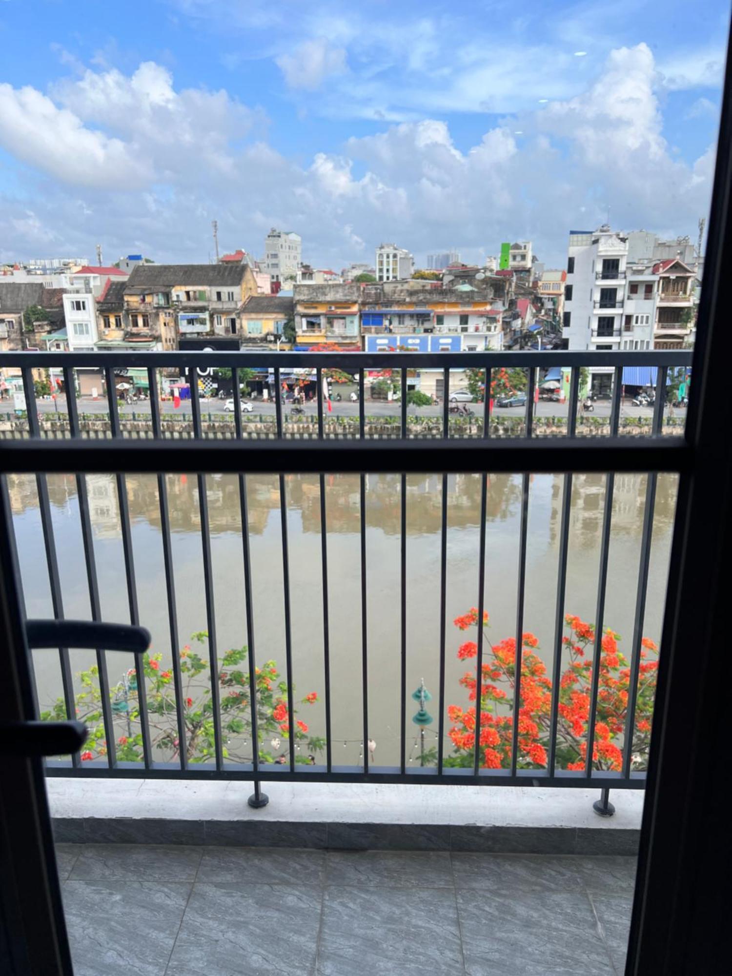 Ez Mart And Stay Hai Phong Buitenkant foto